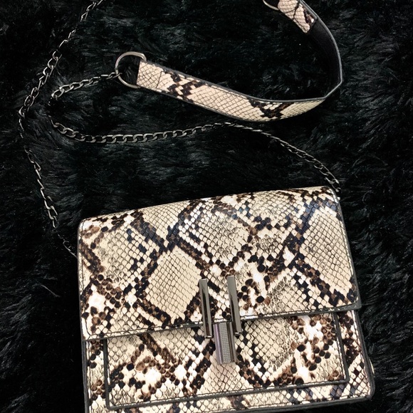Snake Print Purse - Picture 2 of 4